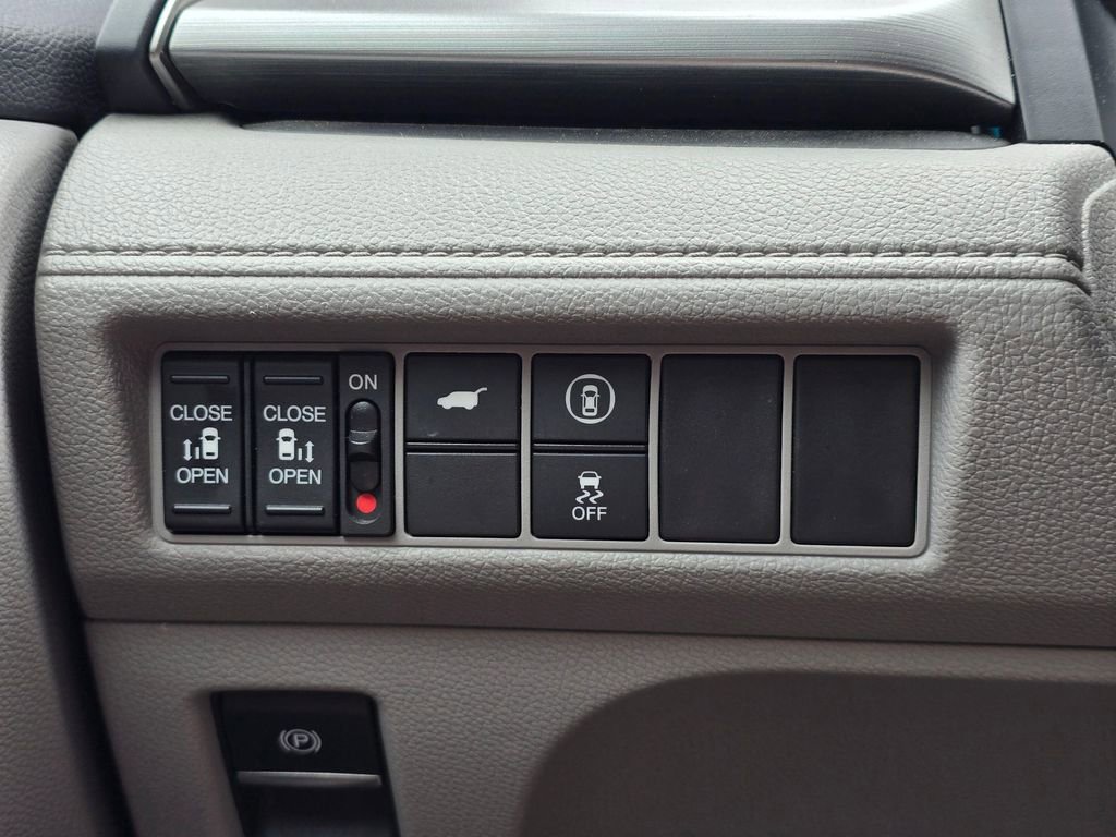 Used 2022 Honda Odyssey EX-L image 18