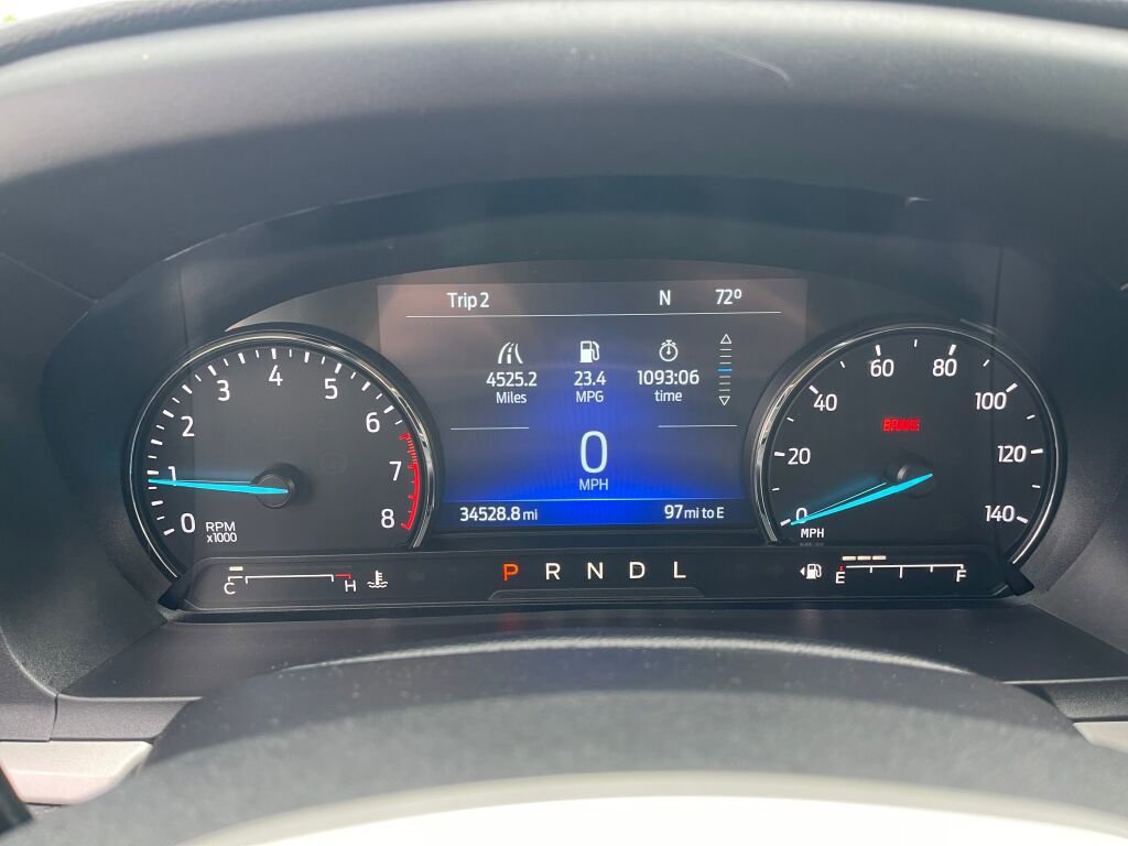 Used 2023 Ford Explorer XLT w/ Equipment Group 202A AWD/4WD image 19