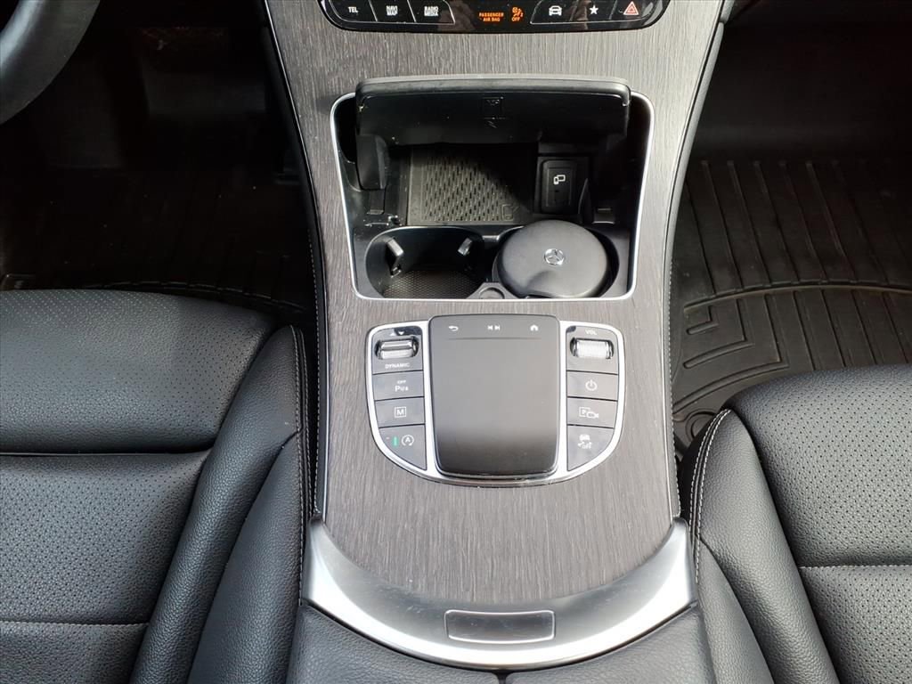Used 2021 Mercedes-Benz GLC 300 4MATIC image 26