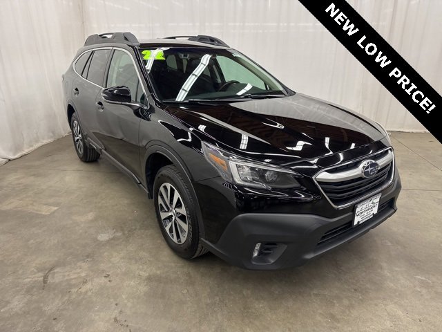 Used 2022 Subaru Outback Premium image 1