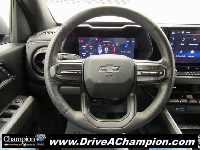 Used 2024 Chevrolet Colorado Trail Boss image 25