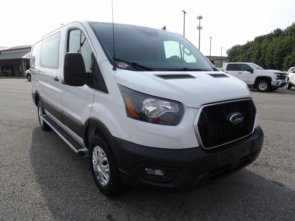 Used 2025 Ford Transit 250 Low Roof w/ Exterior Upgrade Package RWD image 11