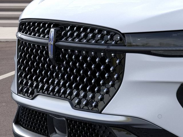 New 2026 Lincoln Nautilus Premier AWD/4WD image 17