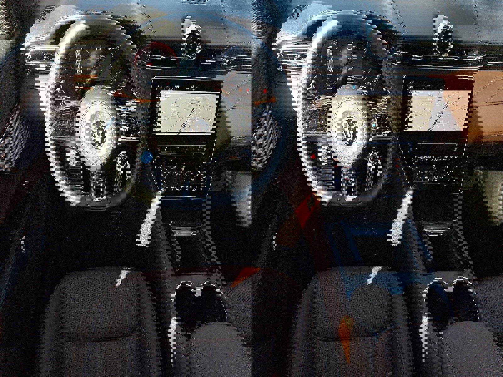 New 2026 Maserati Grecale Modena image 8