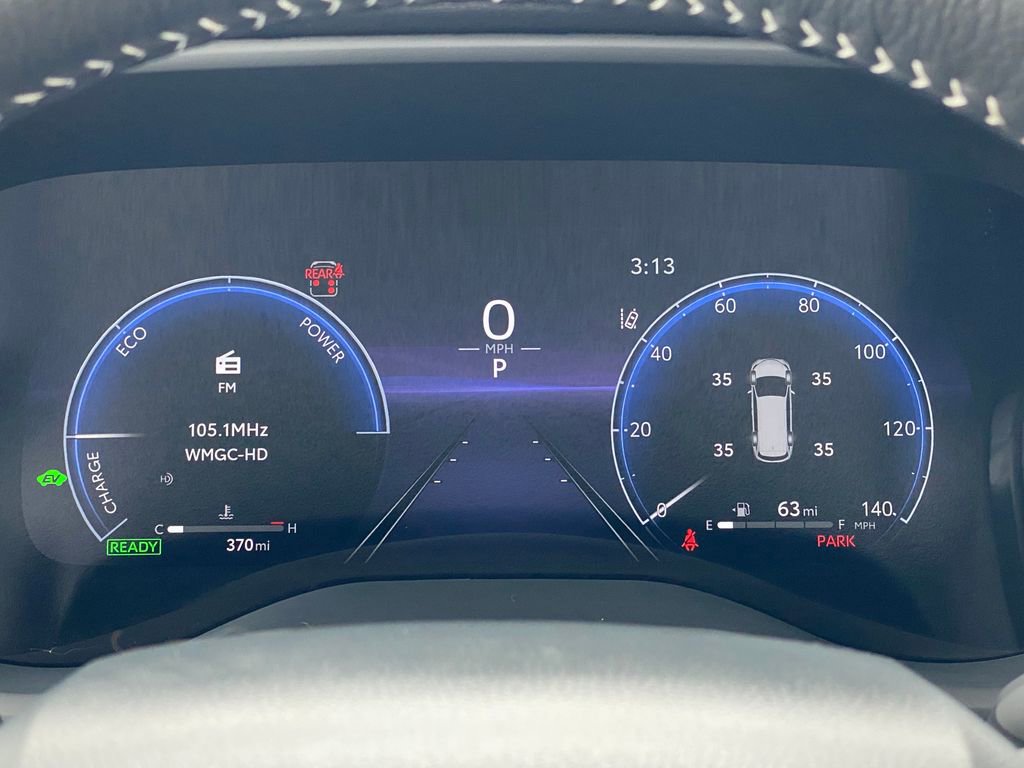 Used 2025 Toyota Sienna XSE image 25