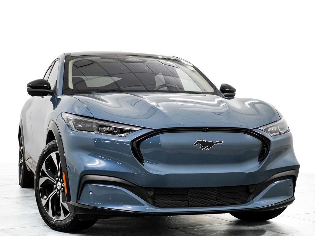 Certified 2023 Ford Mustang Mach-E Premium AWD/4WD image 3