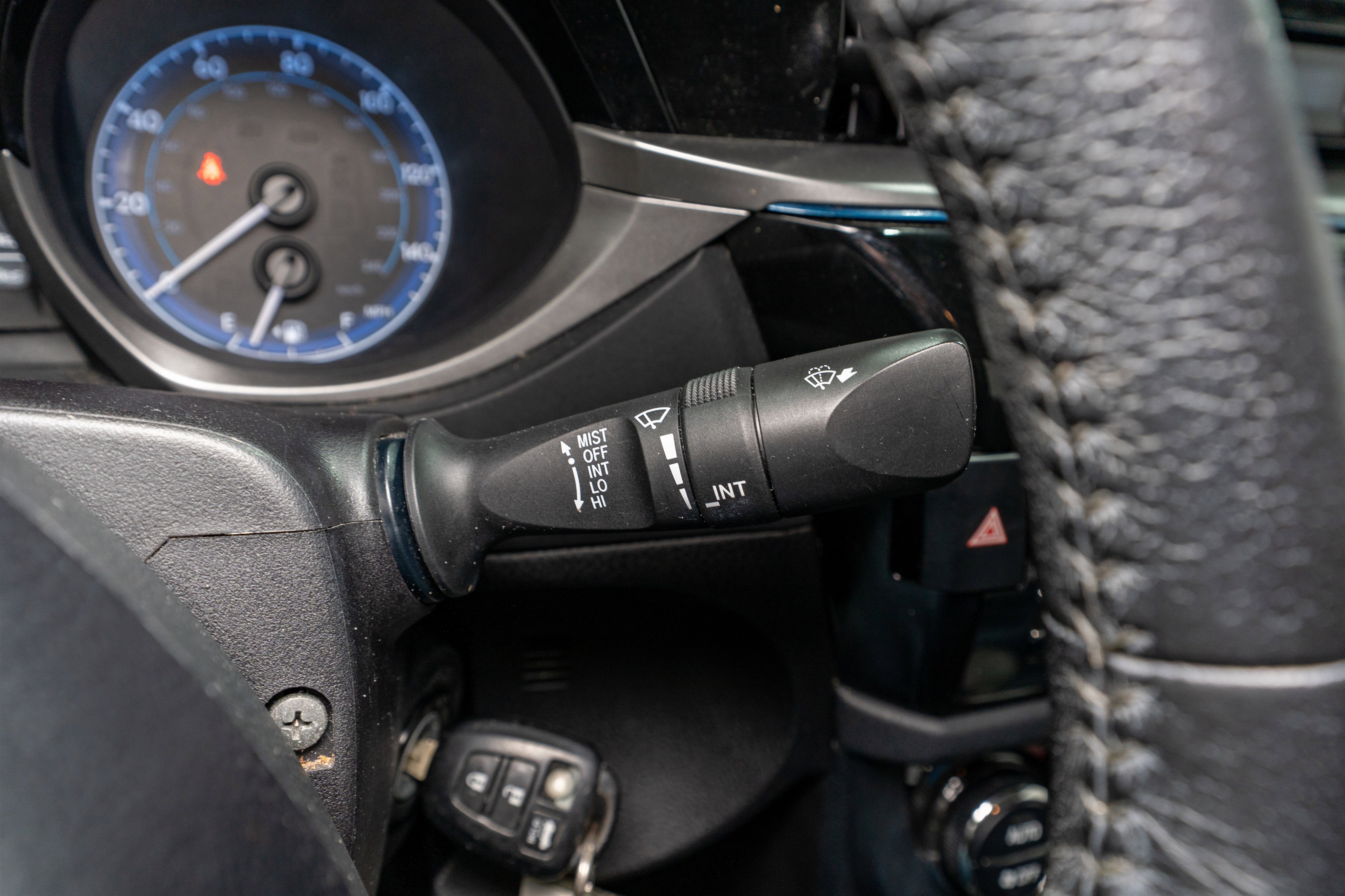 Used 2015 Toyota Corolla S image 24