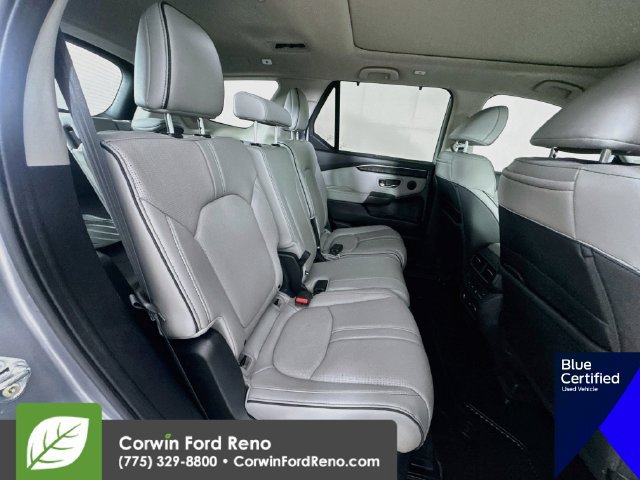 Used 2023 Honda Pilot Elite image 32