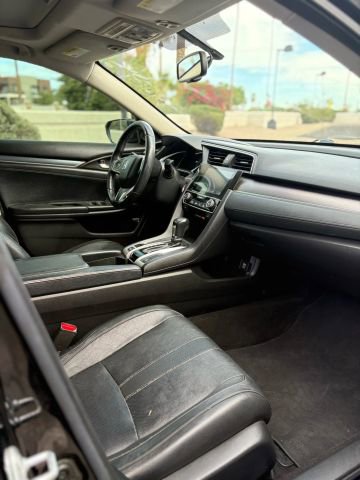 Used 2018 Honda Civic EX-L image 10