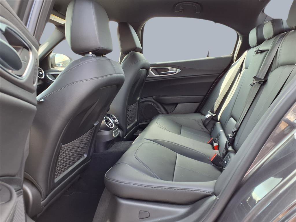 New 2025 Alfa Romeo Giulia image 10