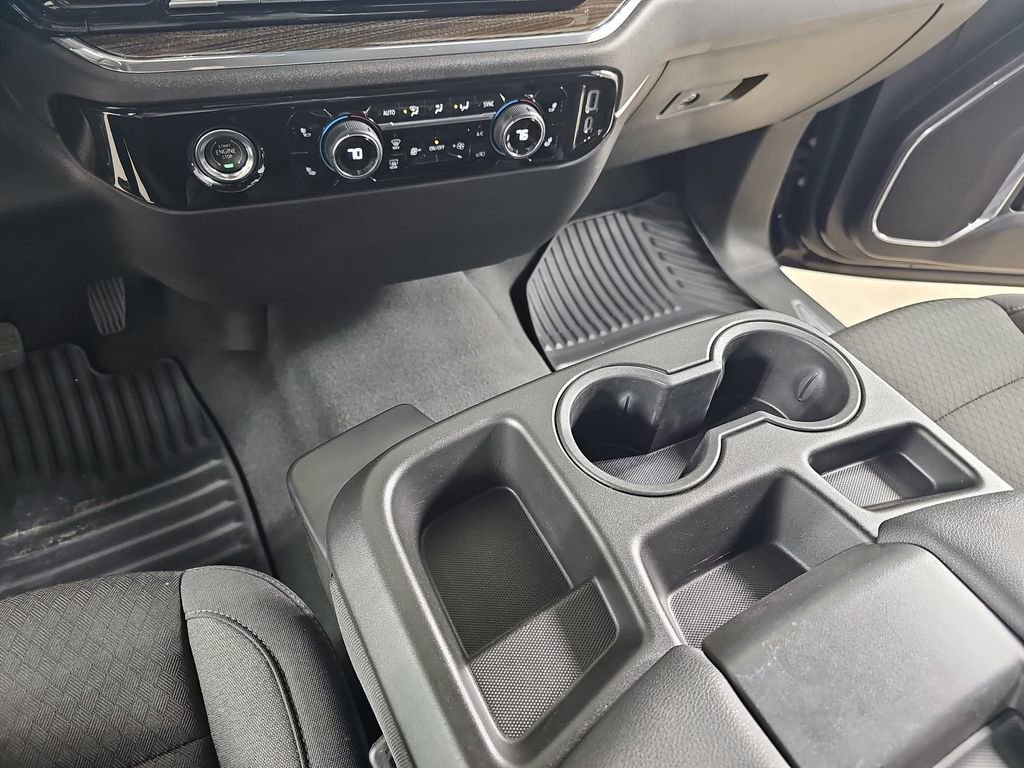Used 2024 Chevrolet Silverado 1500 LT image 29