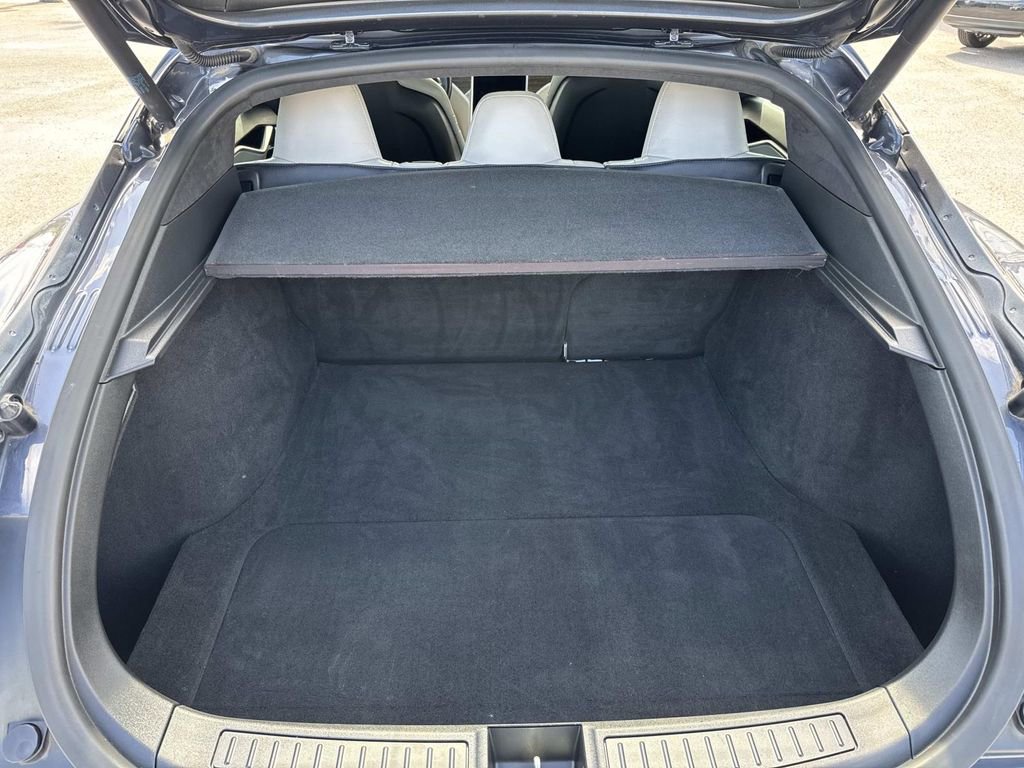 Used 2016 Tesla Model S 70D image 8