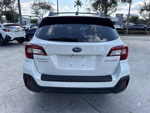 Used 2018 Subaru Outback 2.5i Premium image 23