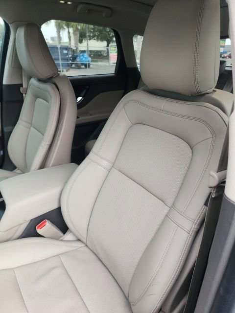 Used 2024 Lincoln Corsair Reserve w/ Equipment Group 201A image 8