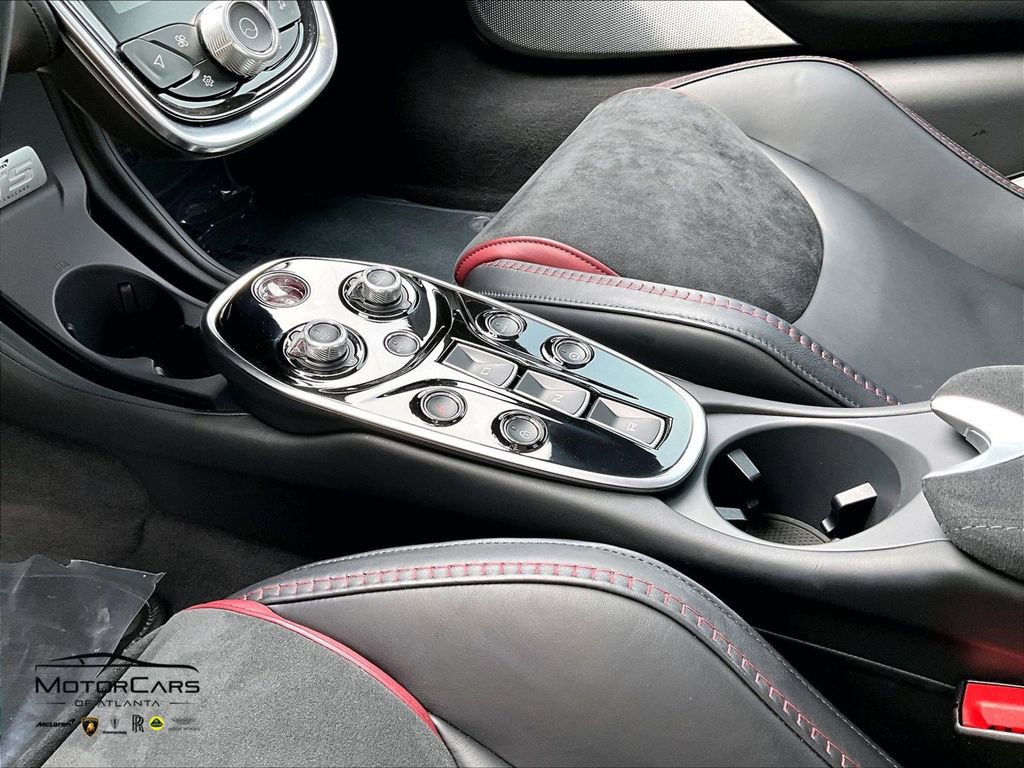 Used 2025 McLaren GTS image 15