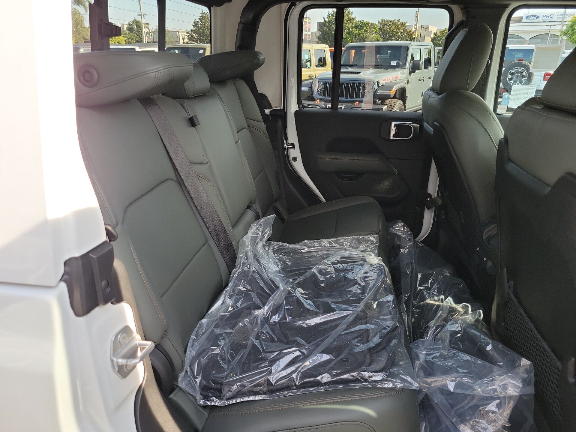 New 2026 Jeep Gladiator Mojave AWD/4WD image 17
