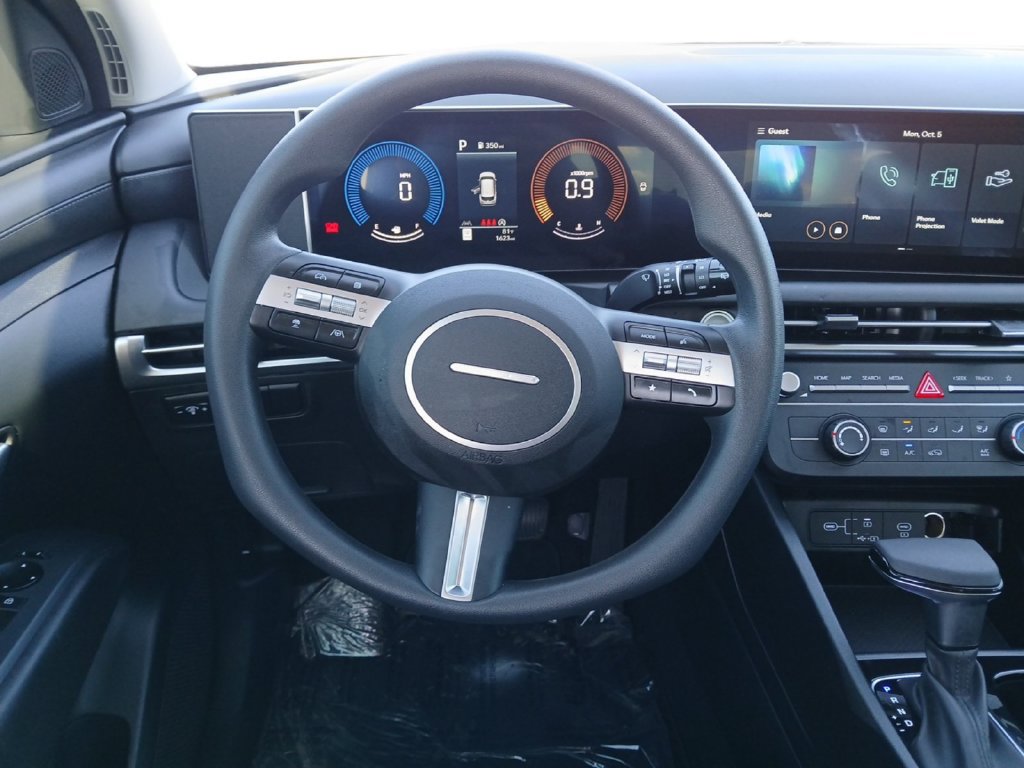 New 2026 Hyundai Tucson SE FWD image 12
