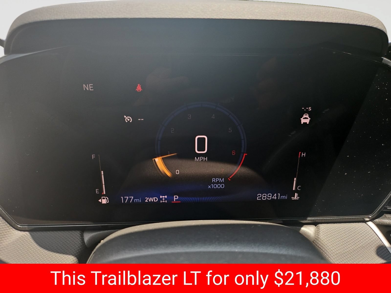 Used 2025 Chevrolet TrailBlazer LT AWD/4WD image 26
