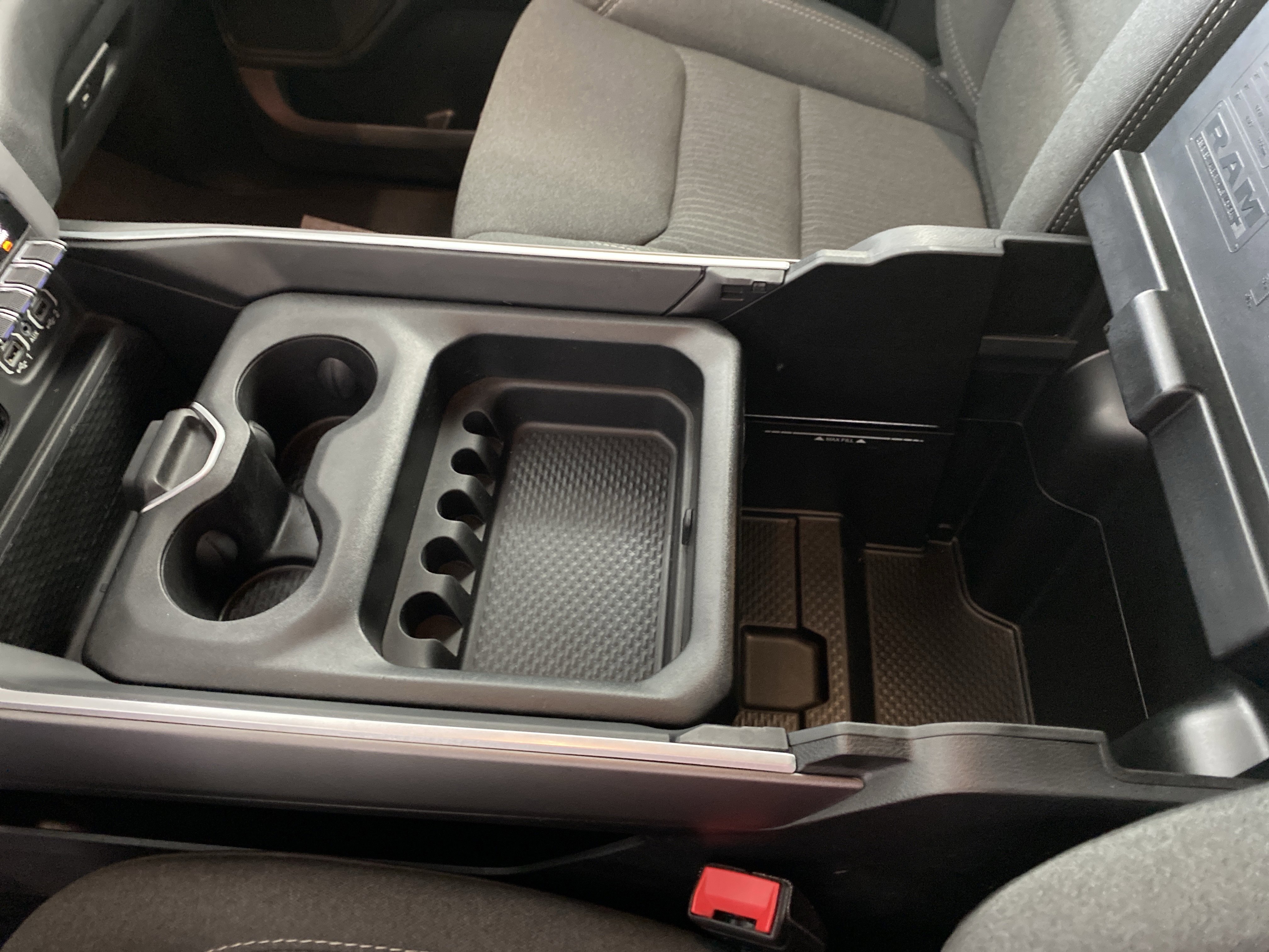 Used 2022 RAM 1500 Big Horn image 12