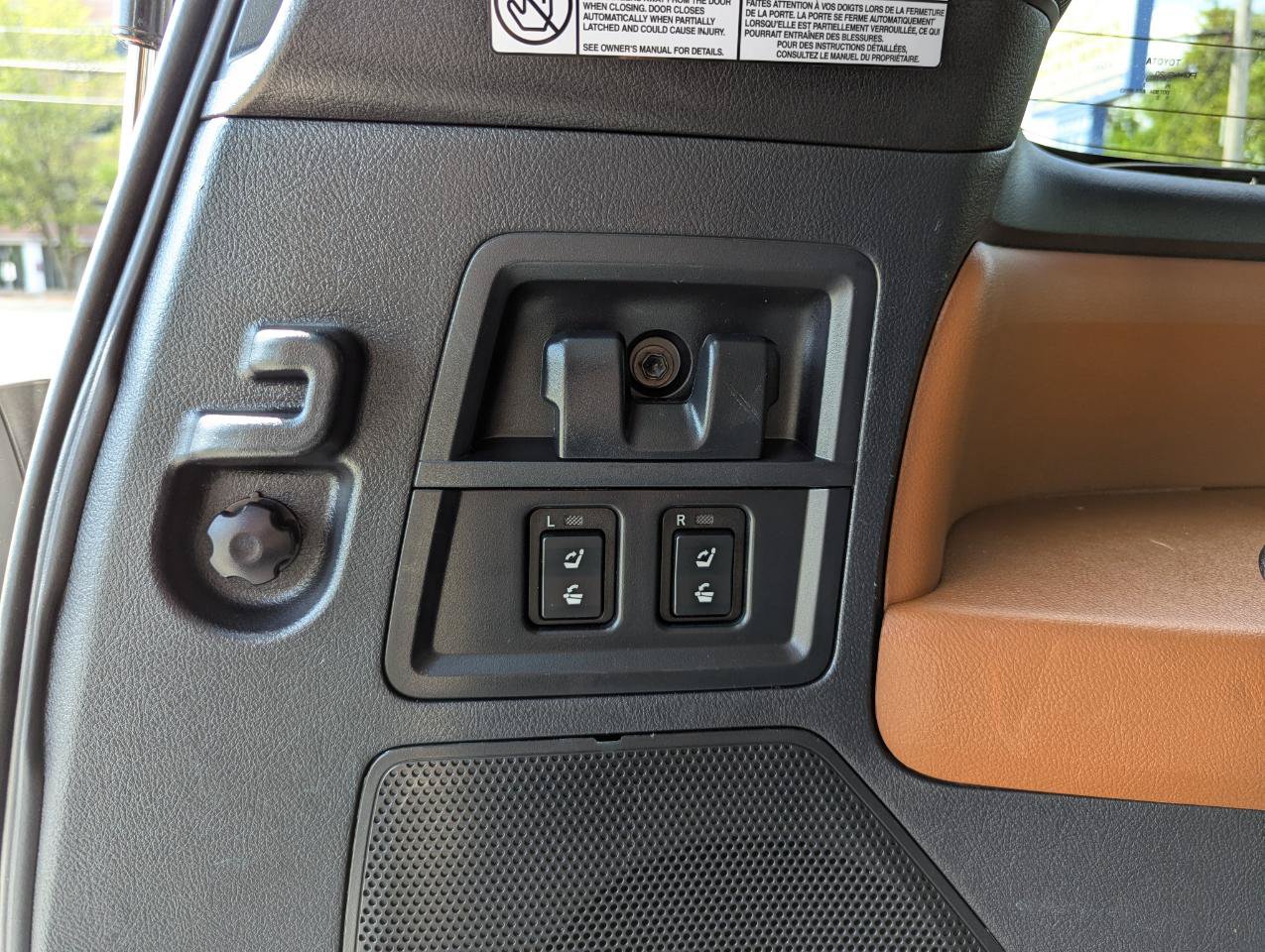 Used 2017 Toyota Sequoia Platinum AWD/4WD image 53