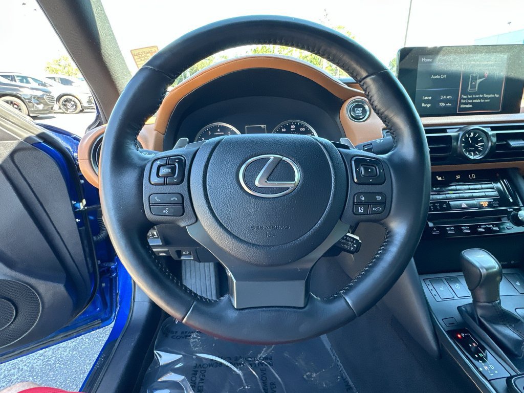 Used 2025 Lexus IS 350 F Sport RWD image 11