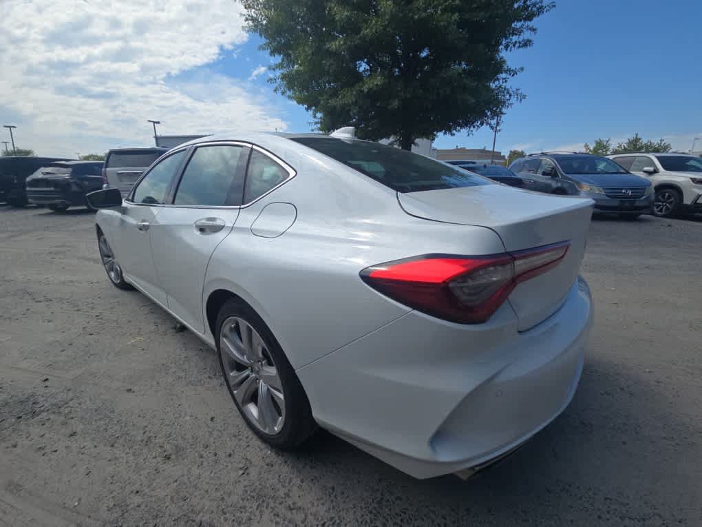 Used 2023 Acura TLX w/ Technology Package FWD image 11