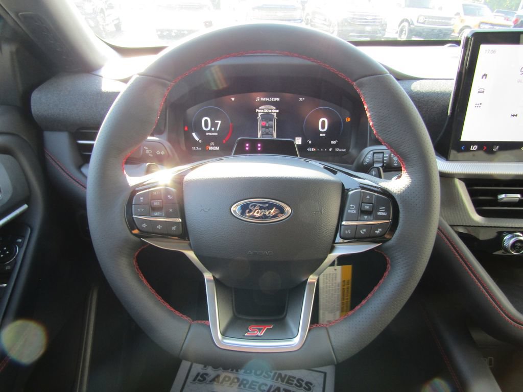 New 2026 Ford Explorer ST w/ Sun And Sound Package AWD/4WD image 32