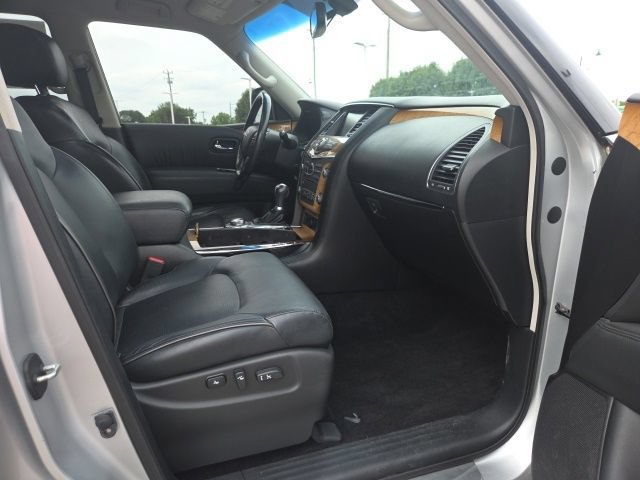 Used 2011 INFINITI QX56 4WD w/ Theater Pkg image 67