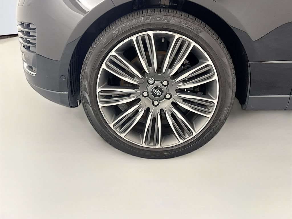Certified 2022 Land Rover Range Rover Autobiography AWD/4WD image 33