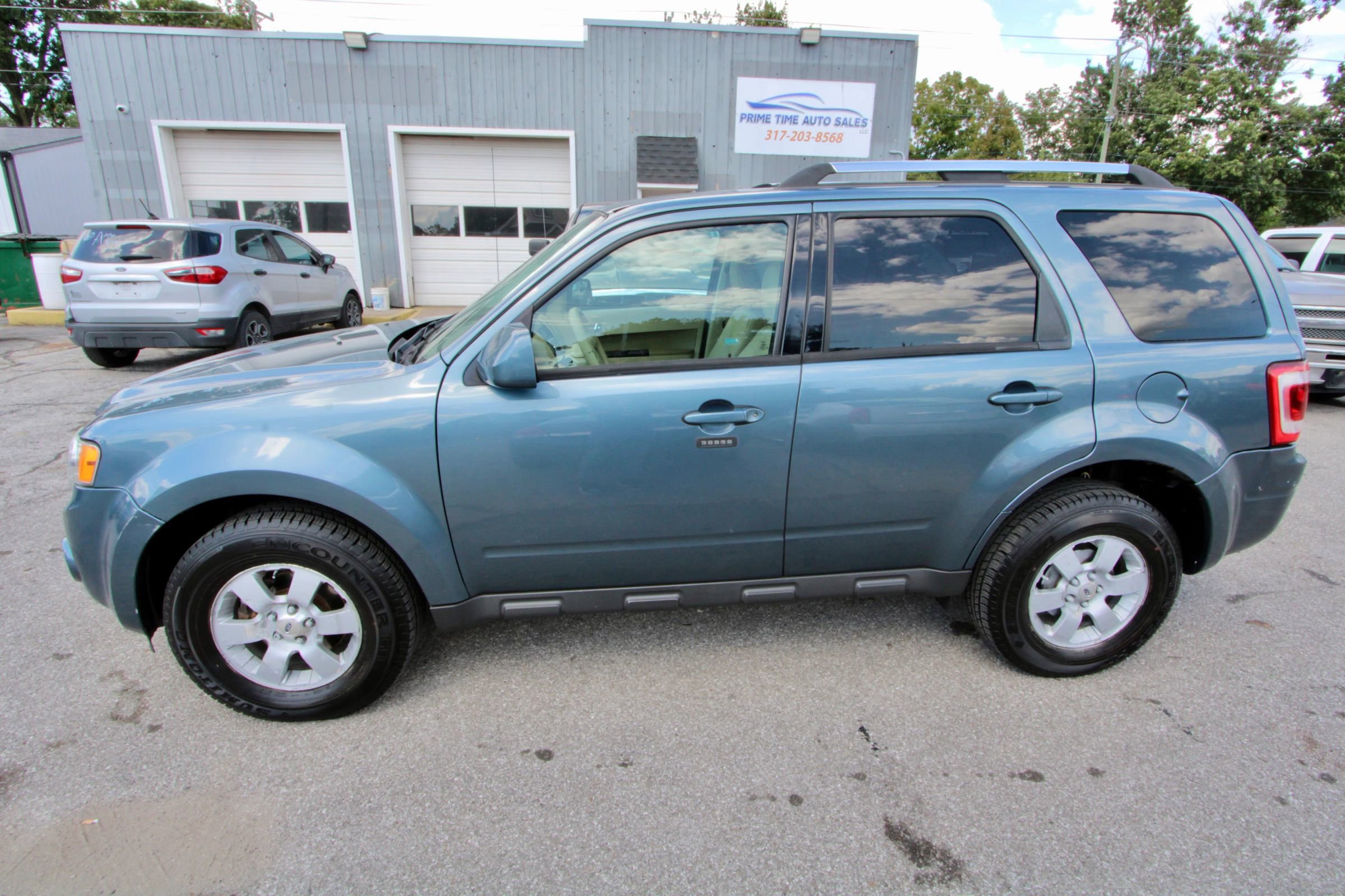 Used 2012 Ford Escape Limited image 3