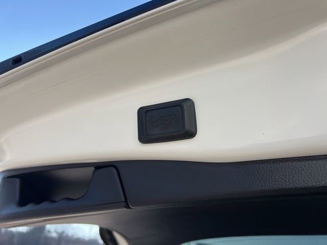 Used 2021 Toyota RAV4 XSE image 34