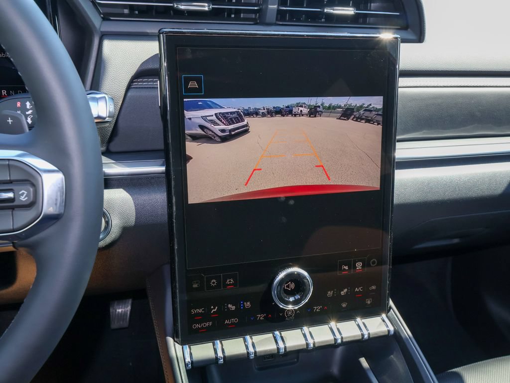 New 2027 GMC Terrain Elevation w/ Elevation Premium Package AWD/4WD image 17