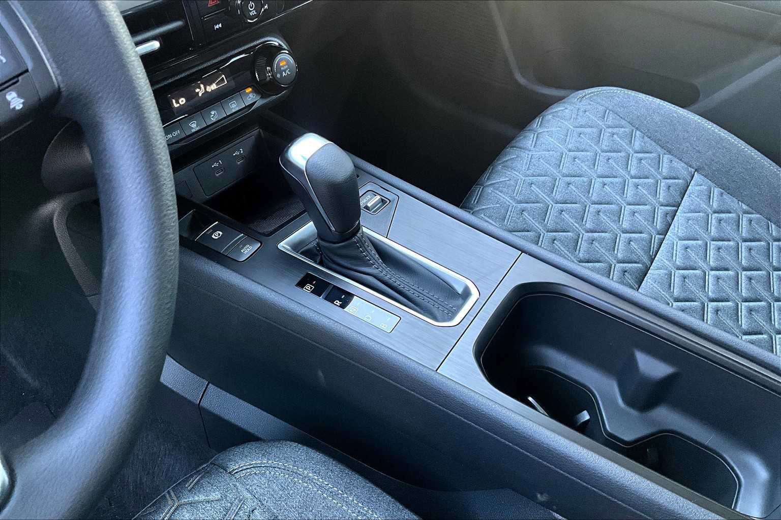 New 2026 Nissan Kicks SV image 11