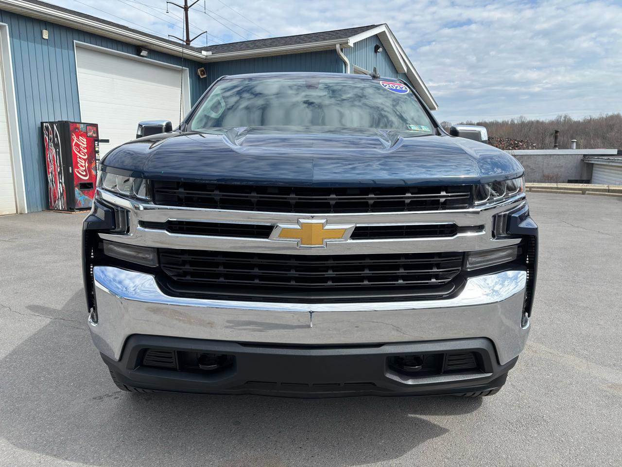 Used 2022 Chevrolet Silverado 1500 LT image 8