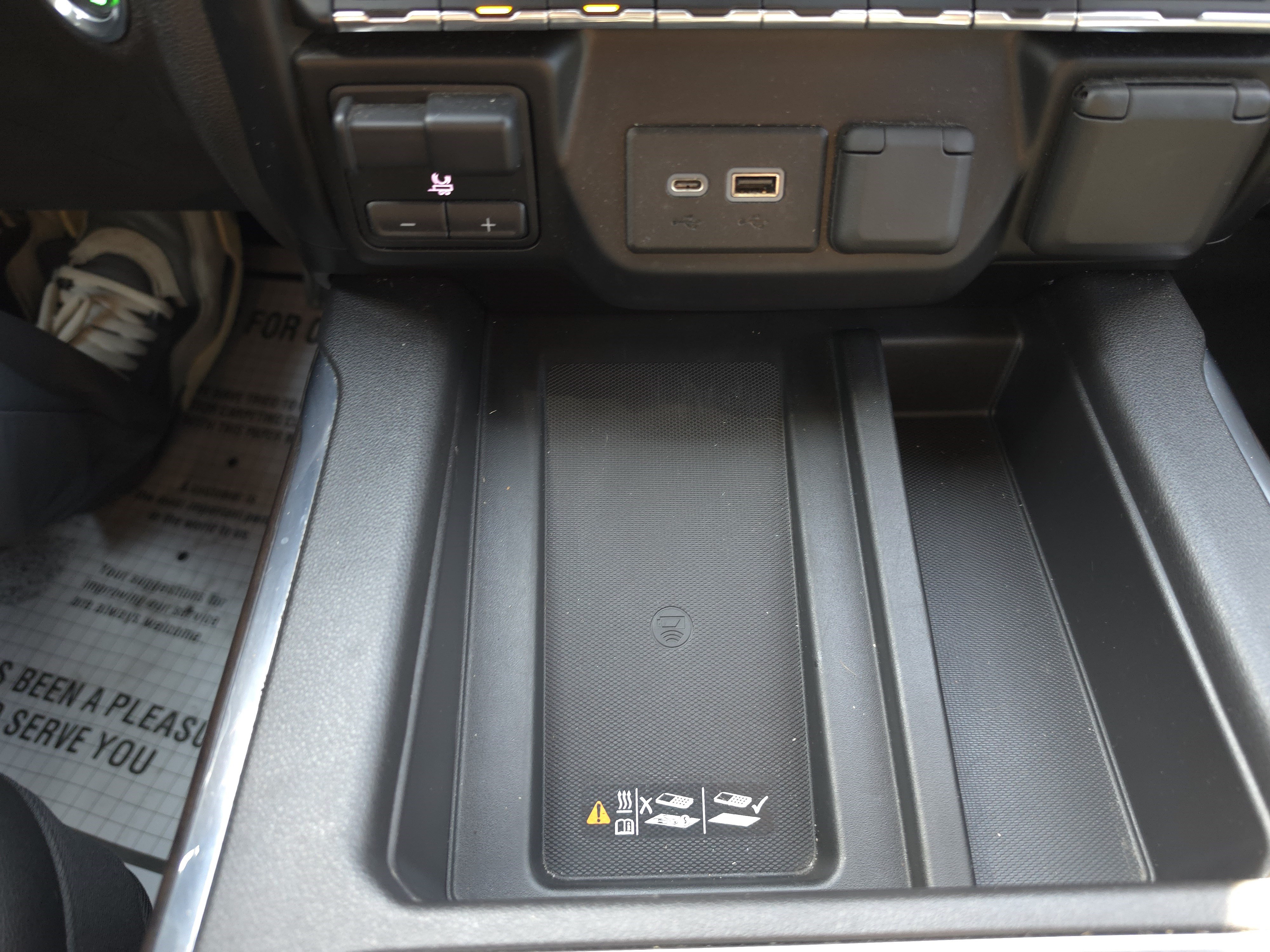 Used 2019 GMC Sierra 1500 SLT w/ SLT Premium Plus Package AWD/4WD image 22
