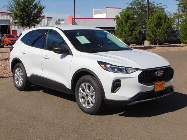 Certified 2025 Ford Escape Active w/ Cold Weather Package image 1