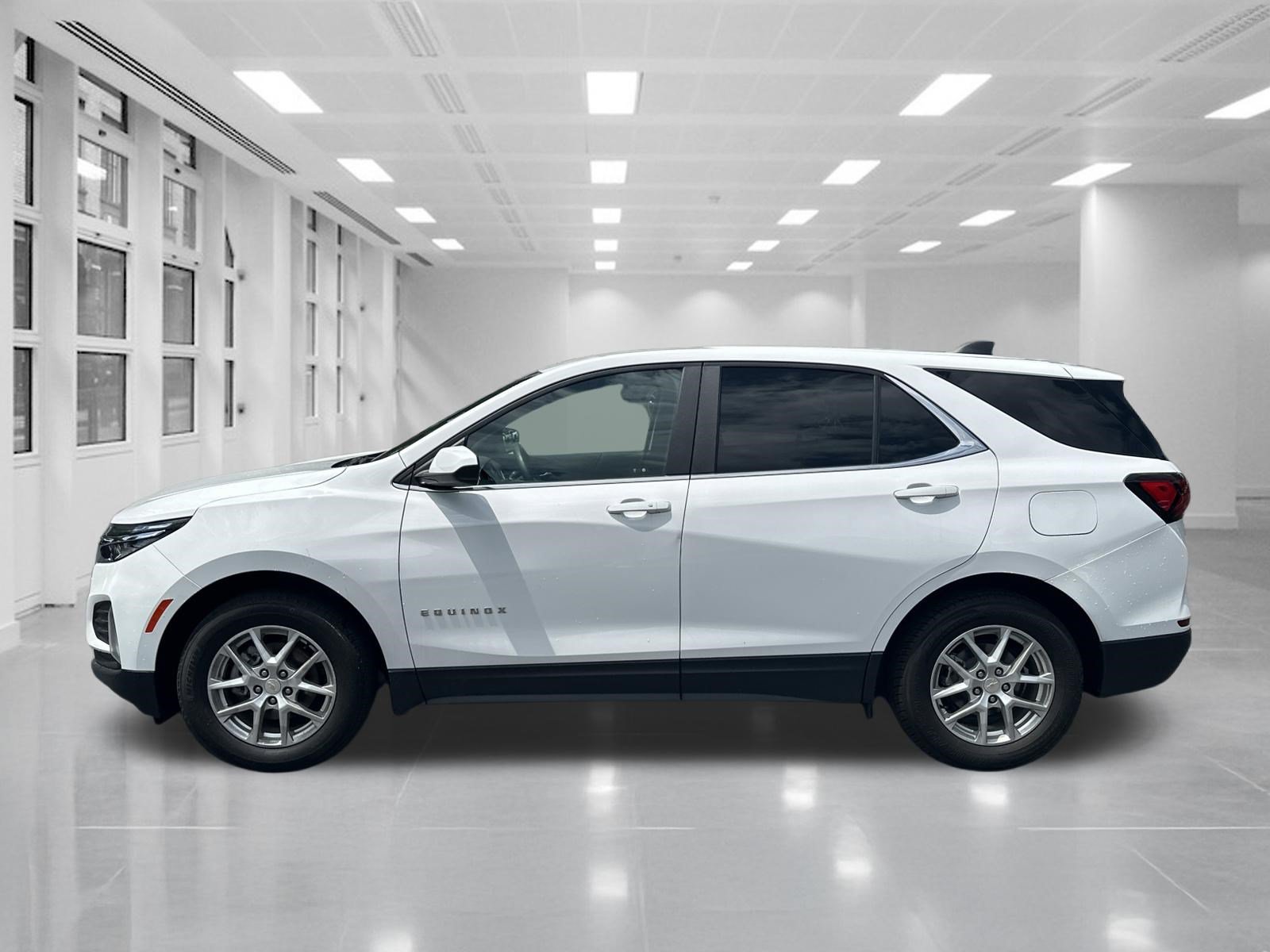 Used 2023 Chevrolet Equinox LT FWD image 8