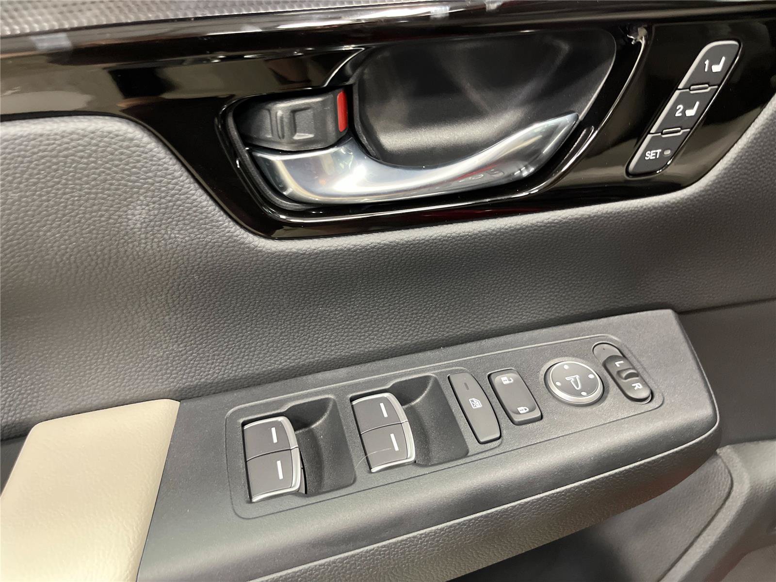 New 2026 Honda CR-V EX-L image 13
