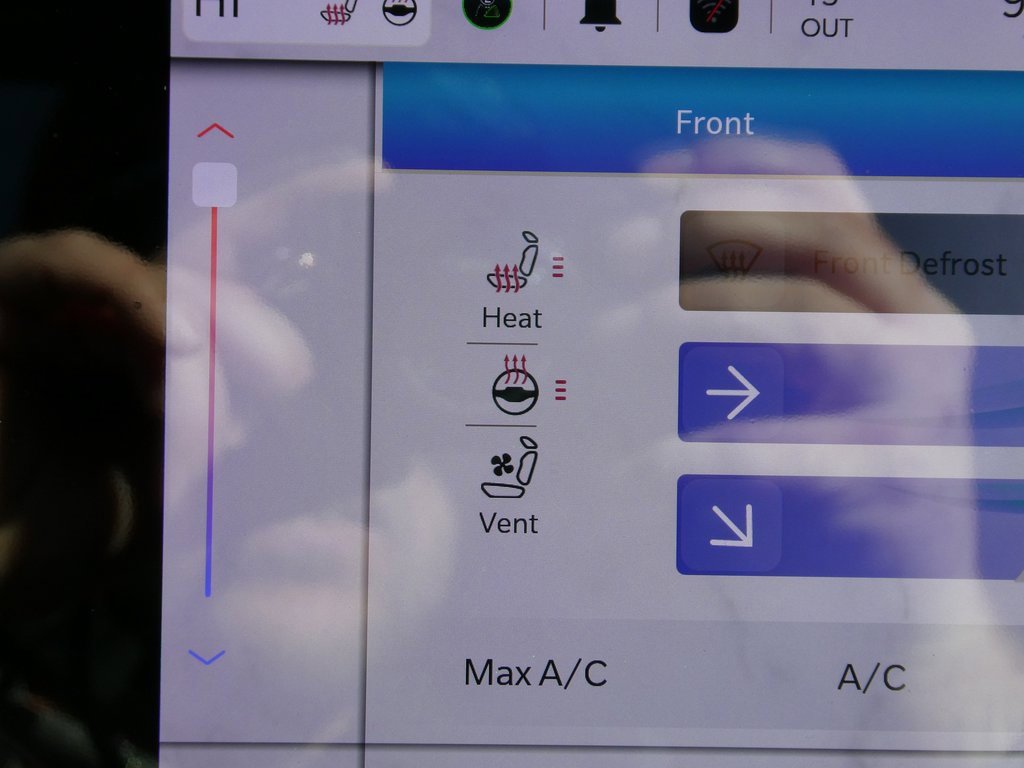 Used 2024 Jeep Wagoneer Series II w/ Premium Group I image 35