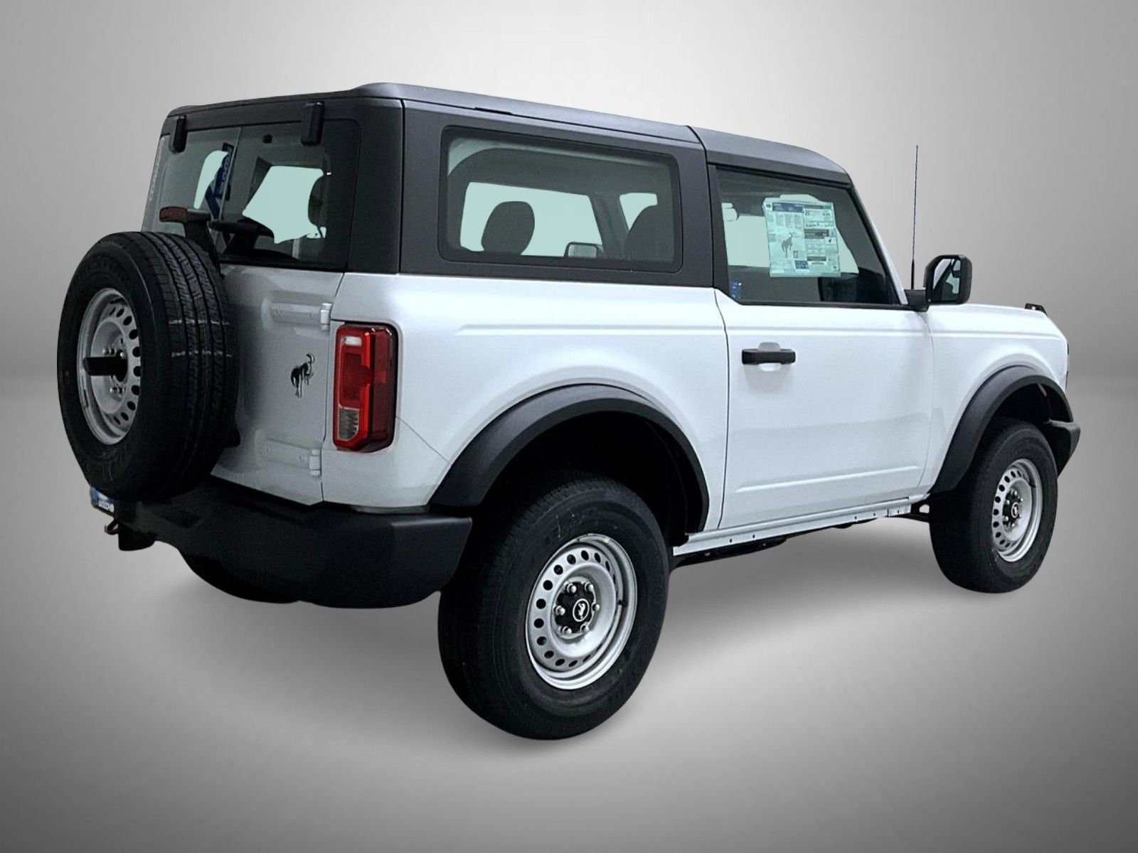 New 2025 Ford Bronco Base image 5