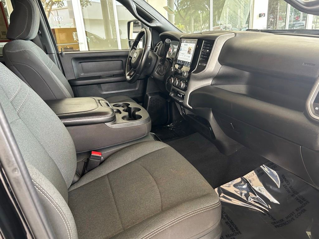 Used 2024 RAM 3500 Tradesman w/ Chrome Appearance Group AWD/4WD image 20