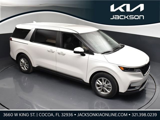 Certified 2024 Kia Carnival LX image 1