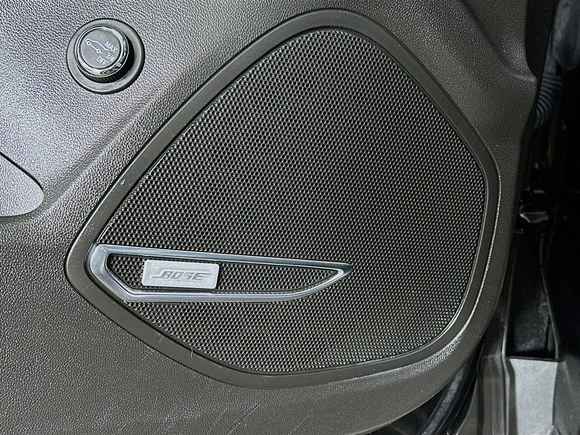 Used 2023 Buick Envision Avenir AWD/4WD image 19