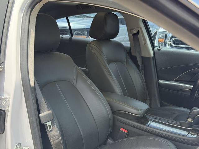 Used 2015 Buick LaCrosse Premium w/ Driver Confidence Package #1 FWD image 20