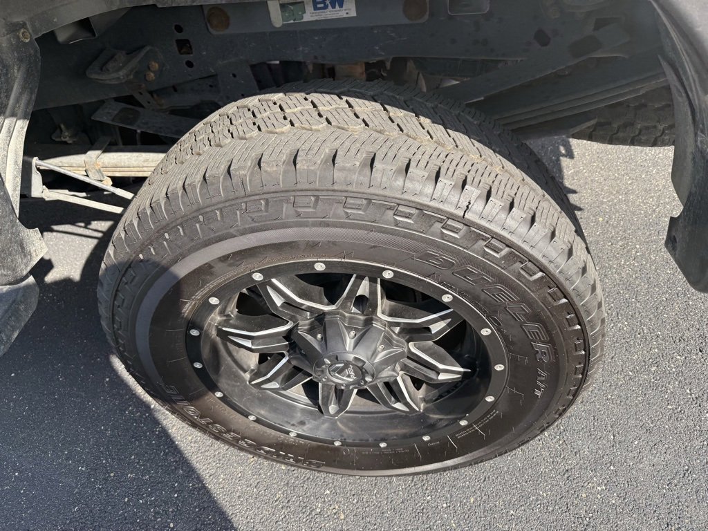 Used 2019 Ford F350 Lariat w/ Chrome Package image 11