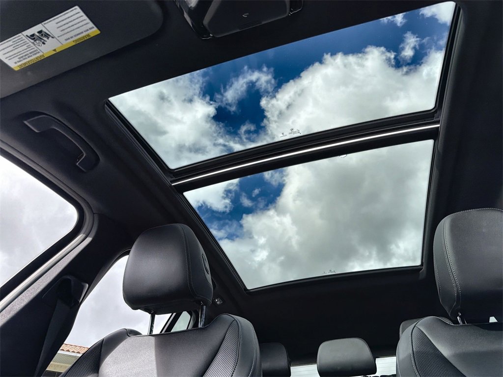 Used 2024 BMW X3 xDrive30i w/ Premium Essential Package image 16