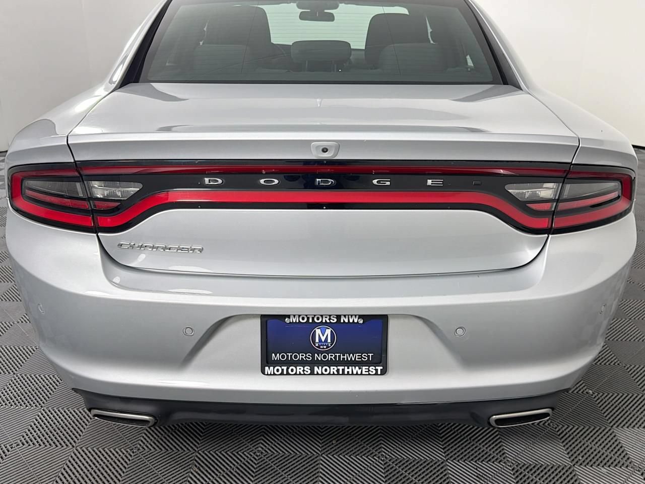 Used 2023 Dodge Charger SXT RWD image 21