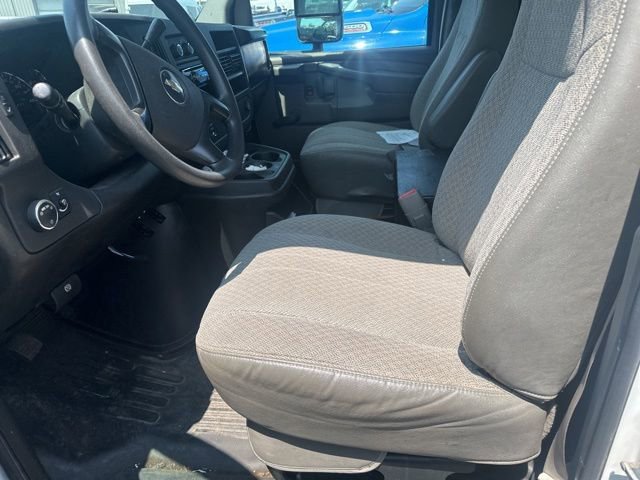 Used 2008 Chevrolet Express 3500 Work Van image 10