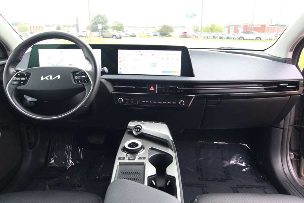 Used 2024 Kia EV6 Wind AWD/4WD image 42
