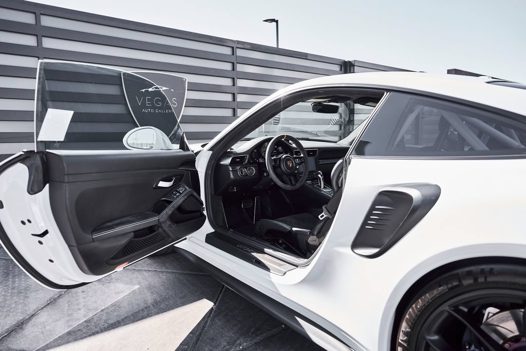 Used 2019 Porsche 911 GT3 RS RWD image 29